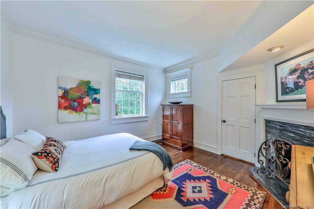 1911 Queens Road Charlotte, NC 28207 - Photo 24 of 34