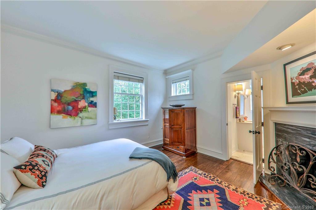 1911 Queens Road Charlotte, NC 28207 - Photo 26 of 34