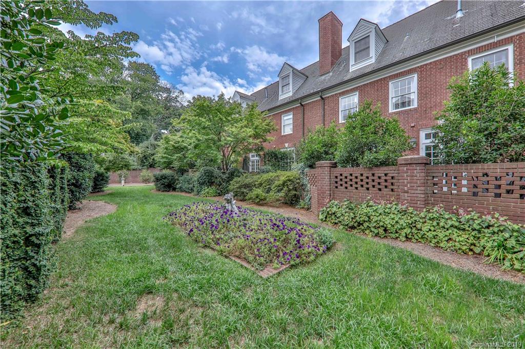 1911 Queens Road Charlotte, NC 28207 - Photo 31 of 34