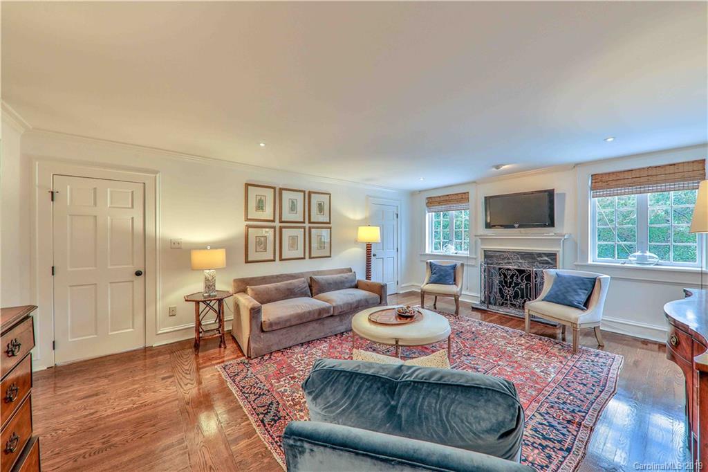 1911 Queens Road Charlotte, NC 28207 - Photo 6 of 34