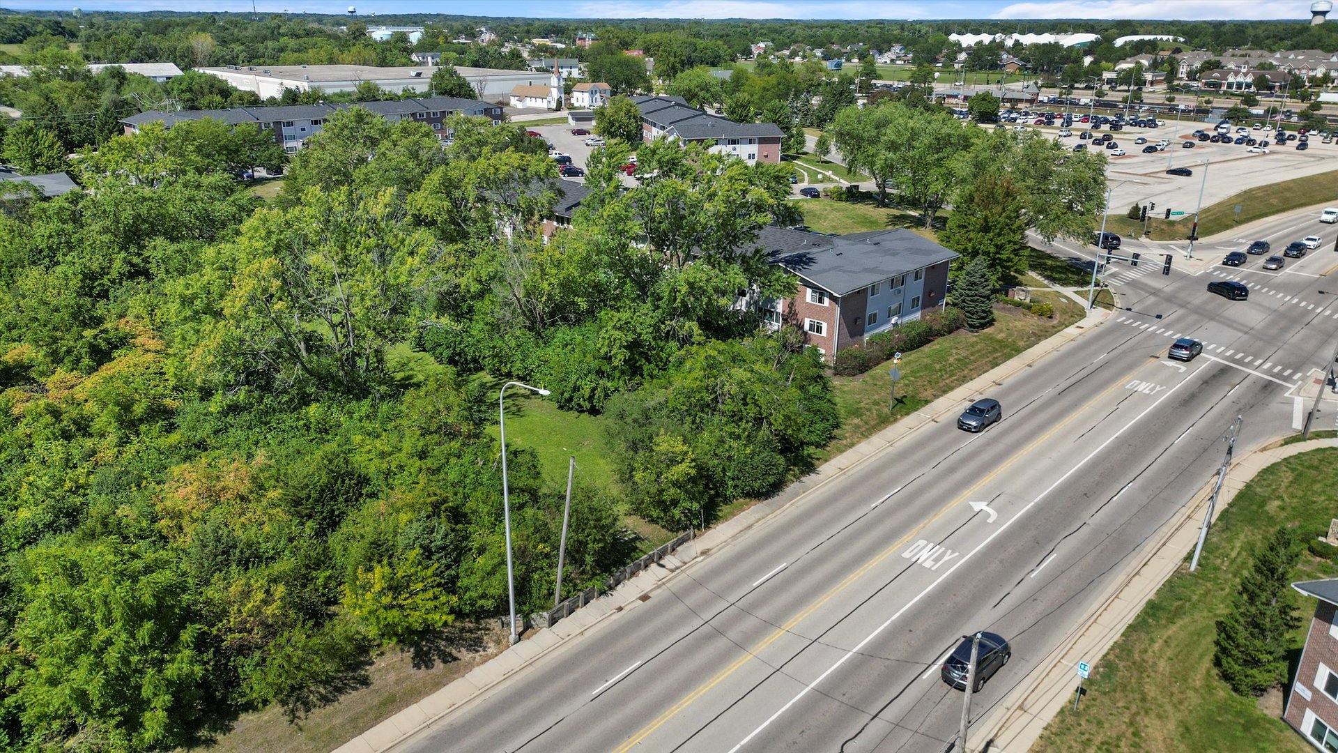 7N630 County Farm Road Hanover Park, IL 60133 - Photo 14 of 15 a view of a city