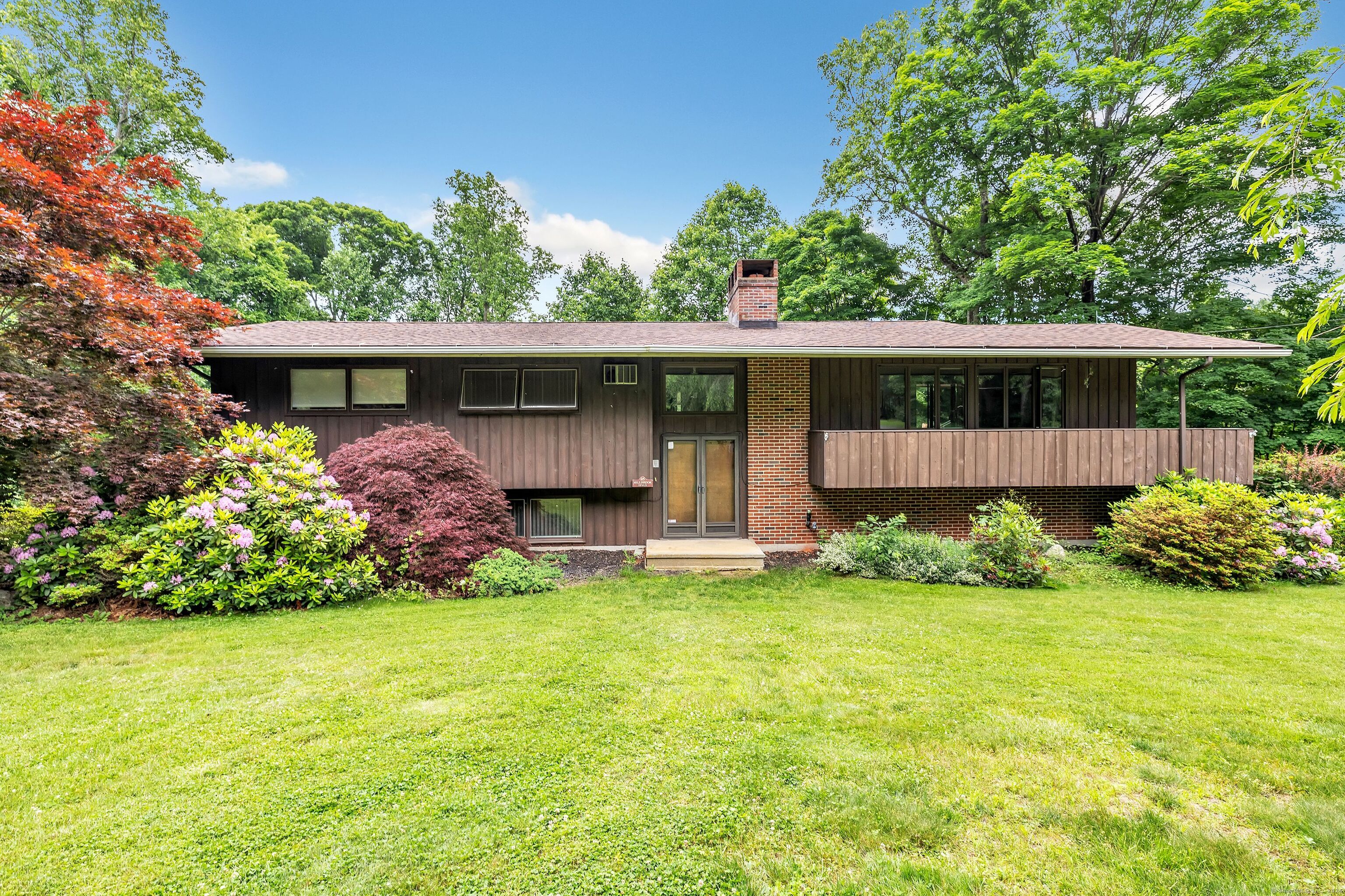 25 Millbrook Road Shelton, CT 06484 - Photo 1 of 1