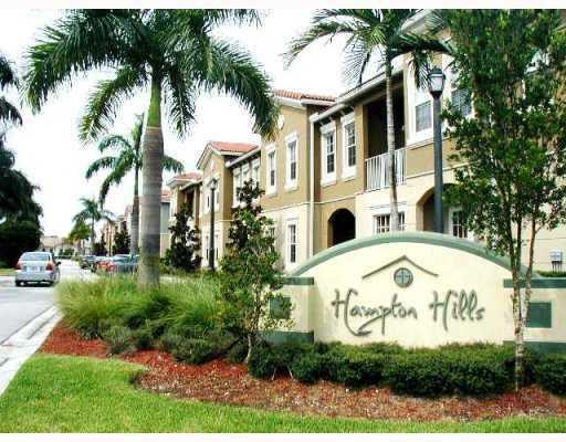 5888 Abbey Road, Unit 5932 Tamarac, FL 33321 - Photo 1 of 10 Exterior Front