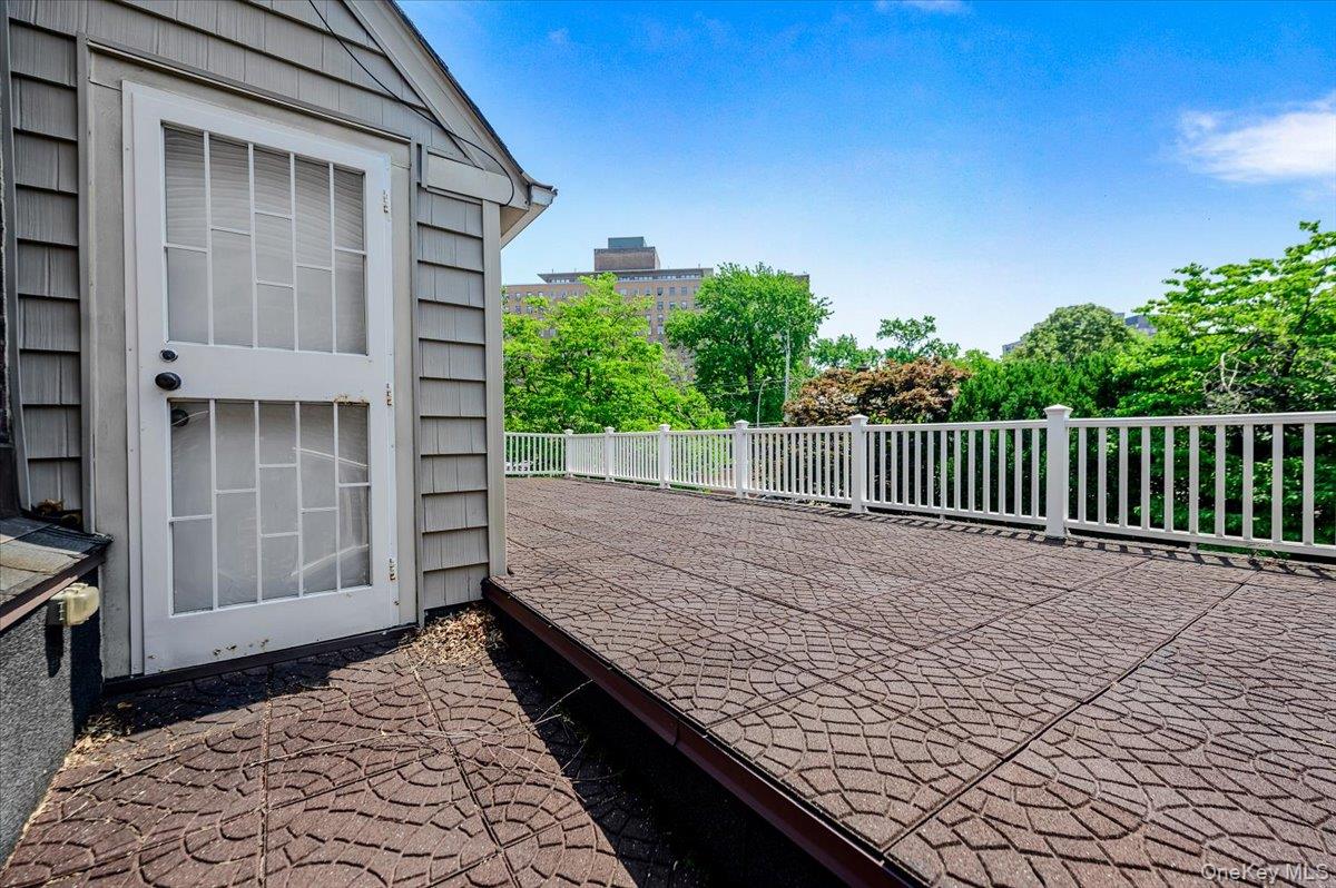 1264 Rhinelander Avenue Bronx, NY 10461 - Photo 24 of 50