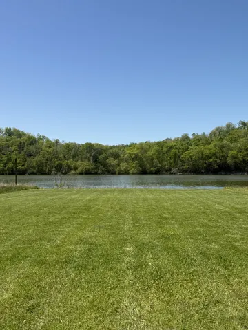 $59,900 | 941 Hardin Bottom River Road, Clifton, TN 38425