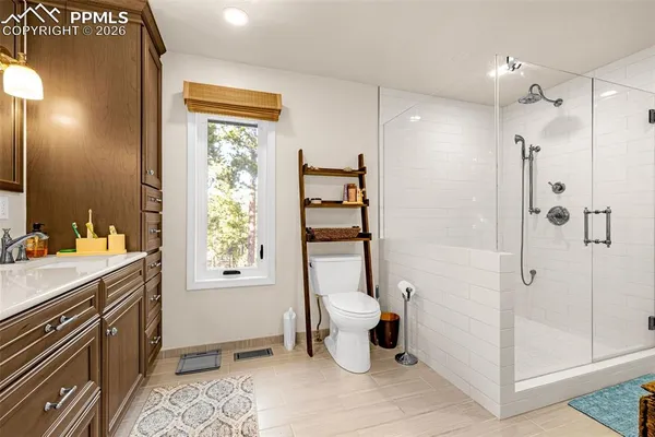$899,900 | 8855 Aspen Hills Court, Colorado Springs, CO 80908