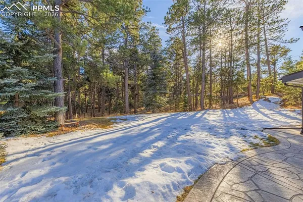 $899,900 | 8855 Aspen Hills Court, Colorado Springs, CO 80908