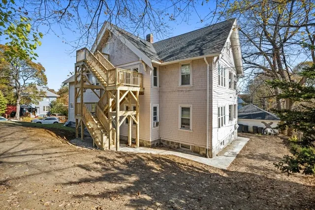 $2,400 | 15 Clearview Avenue, Unit 3, Worcester, MA 01605