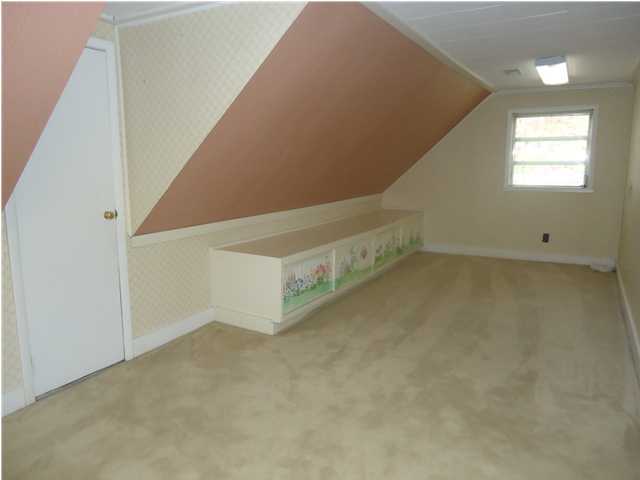 914 Ridgeway Avenue Signal Mountain, TN 37377 - Photo 12 of 25 Additional Photo