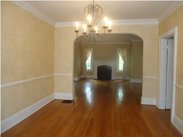 914 Ridgeway Avenue Signal Mountain, TN 37377 - Photo 4 of 25 Additional Photo