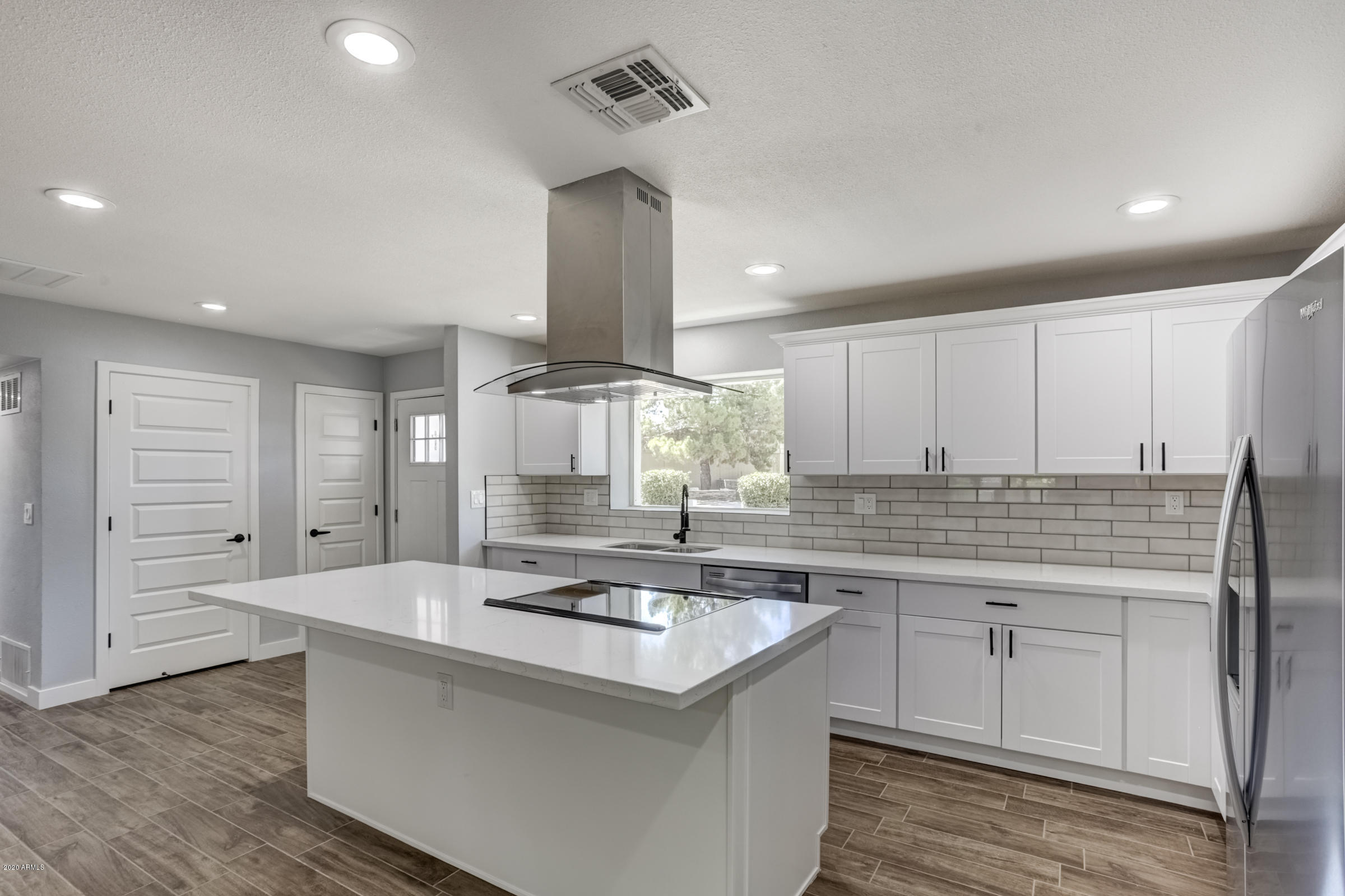 1718 East Rovey Avenue Phoenix, AZ 85016 - Photo 14 of 54 1718 E Rovey Ave-11