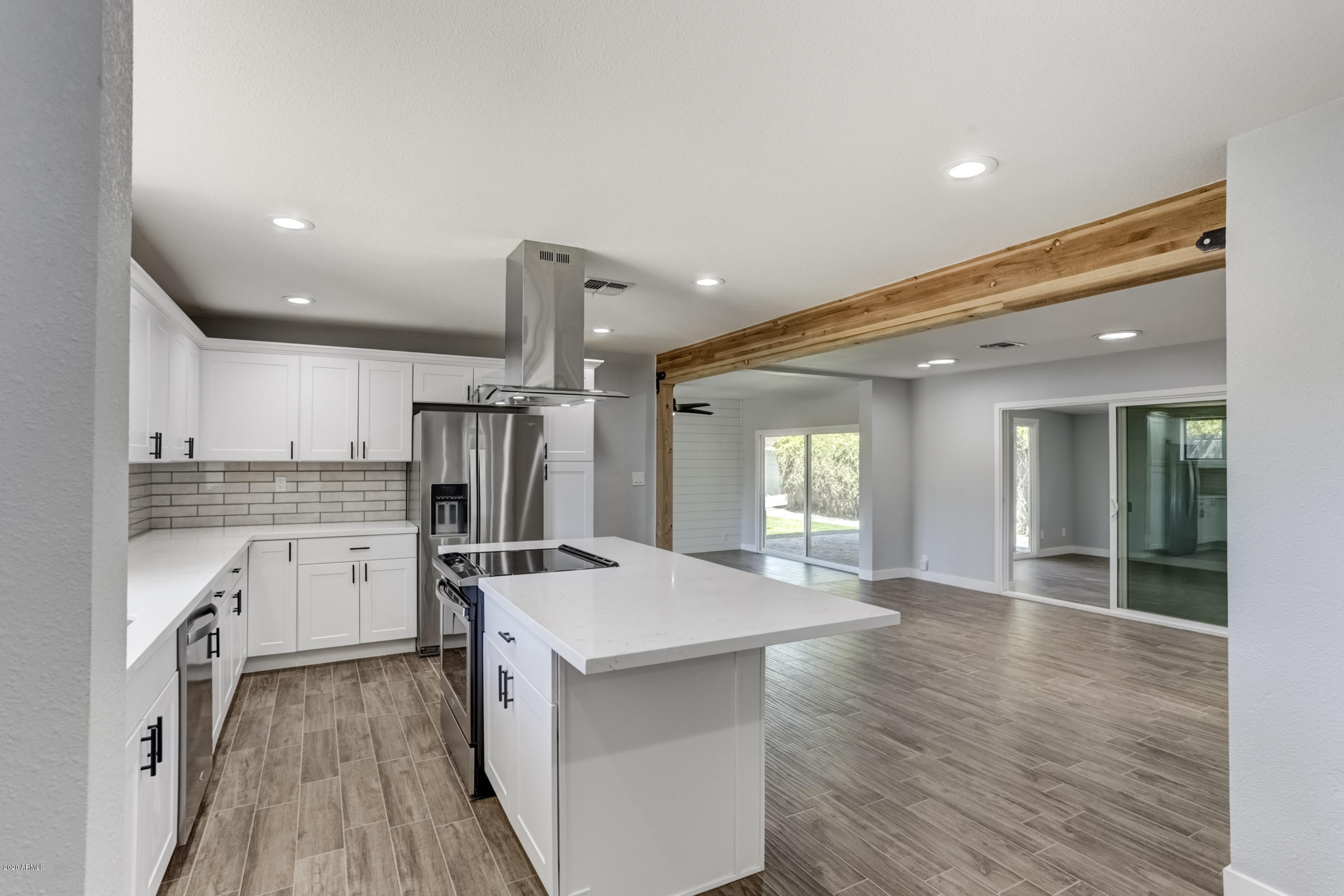 1718 East Rovey Avenue Phoenix, AZ 85016 - Photo 2 of 54 1718 E Rovey Ave-9