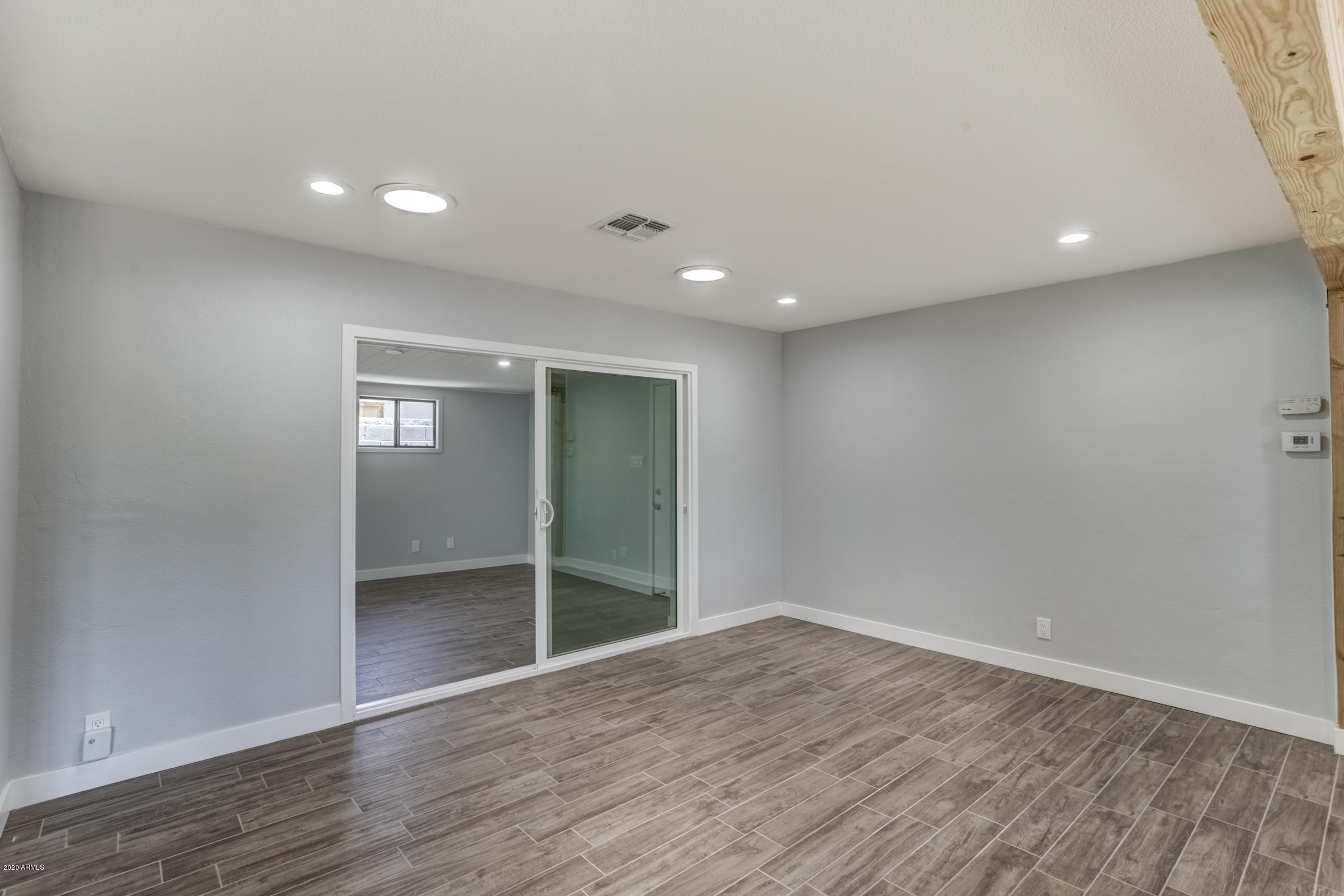 1718 East Rovey Avenue Phoenix, AZ 85016 - Photo 21 of 54 1718 E Rovey Ave-18