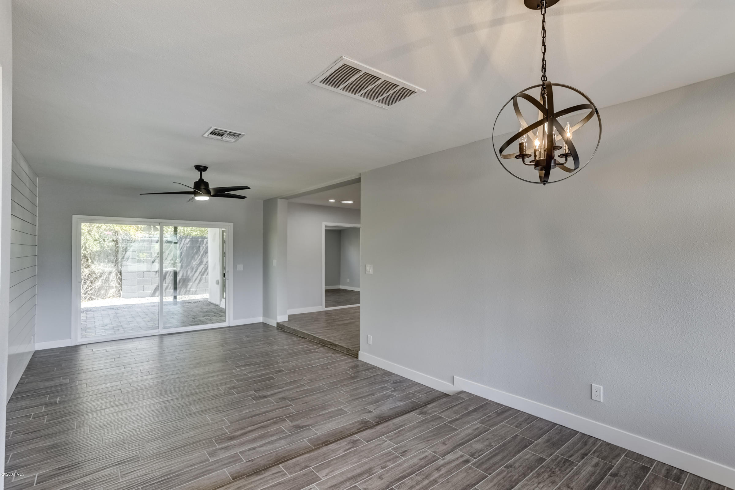 1718 East Rovey Avenue Phoenix, AZ 85016 - Photo 25 of 54 1718 E Rovey Ave-22