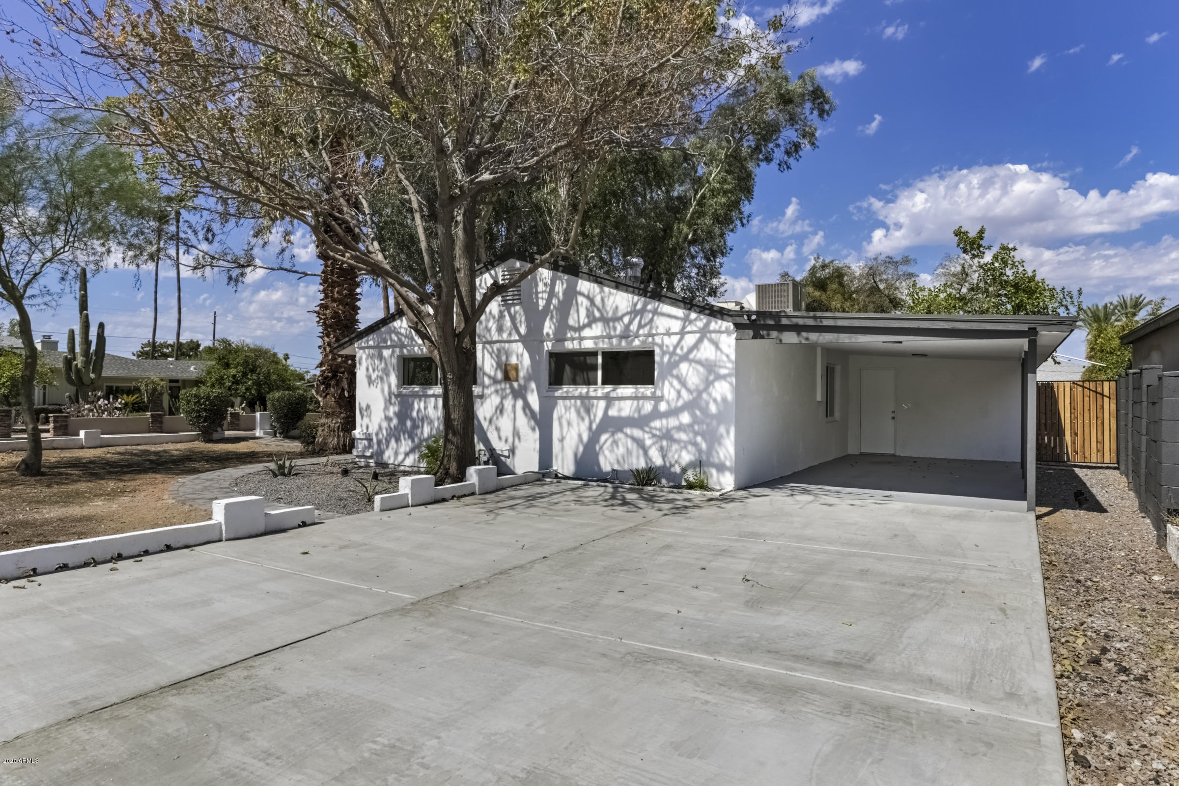 1718 East Rovey Avenue Phoenix, AZ 85016 - Photo 9 of 54 1718 E Rovey Ave-5
