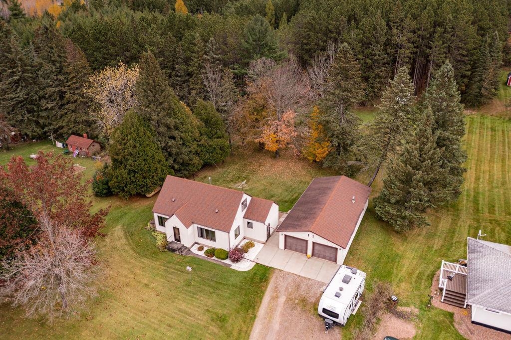 54 Helberg Road Esko, MN 55733 - Photo 11 of 41 Gallery Image 11