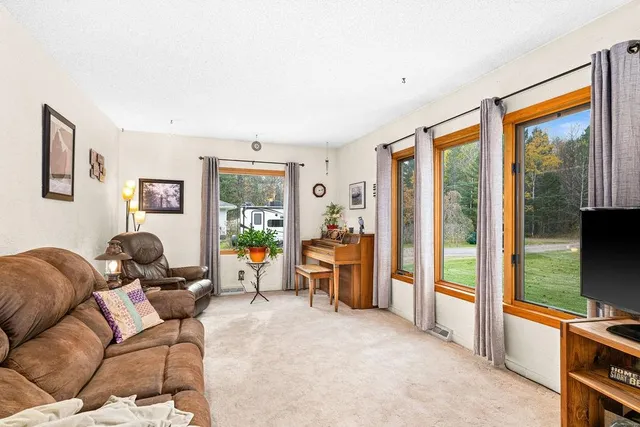 $349,900 | 54 Helberg Road, Esko, MN 55733