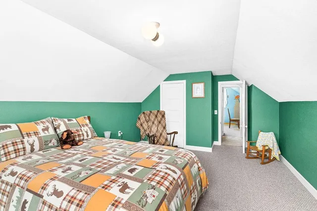 $349,900 | 54 Helberg Road, Esko, MN 55733