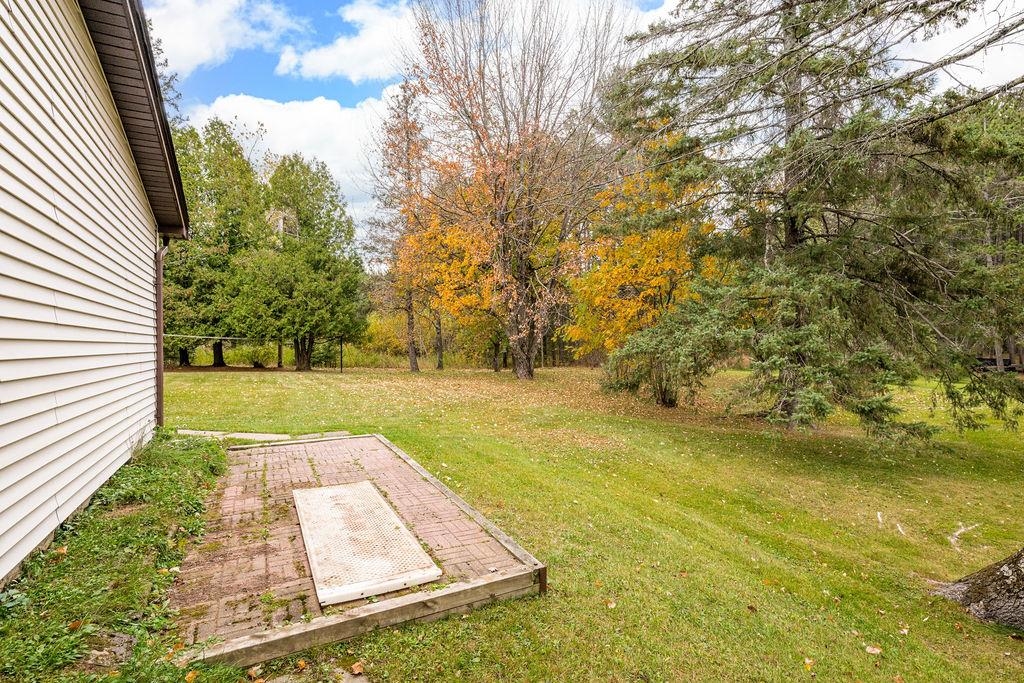 54 Helberg Road Esko, MN 55733 - Photo 9 of 41 Gallery Image 9