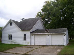 417 West 2nd Street Rochester, IN 46975 - Photo 1 of 2 Gallery Image 1