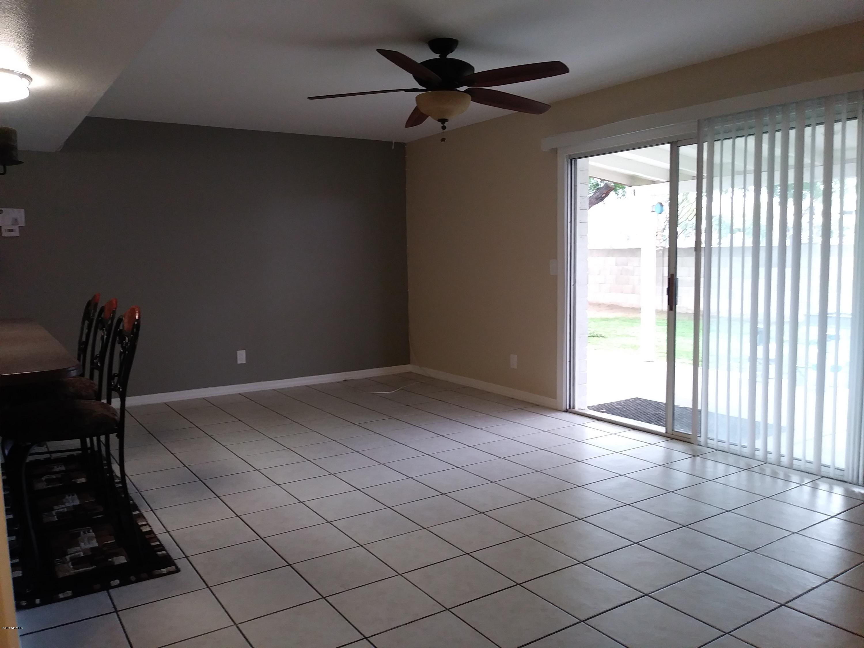 5531 West Boca Raton Road Glendale, AZ 85306 - Photo 13 of 38 Familyroom 2
