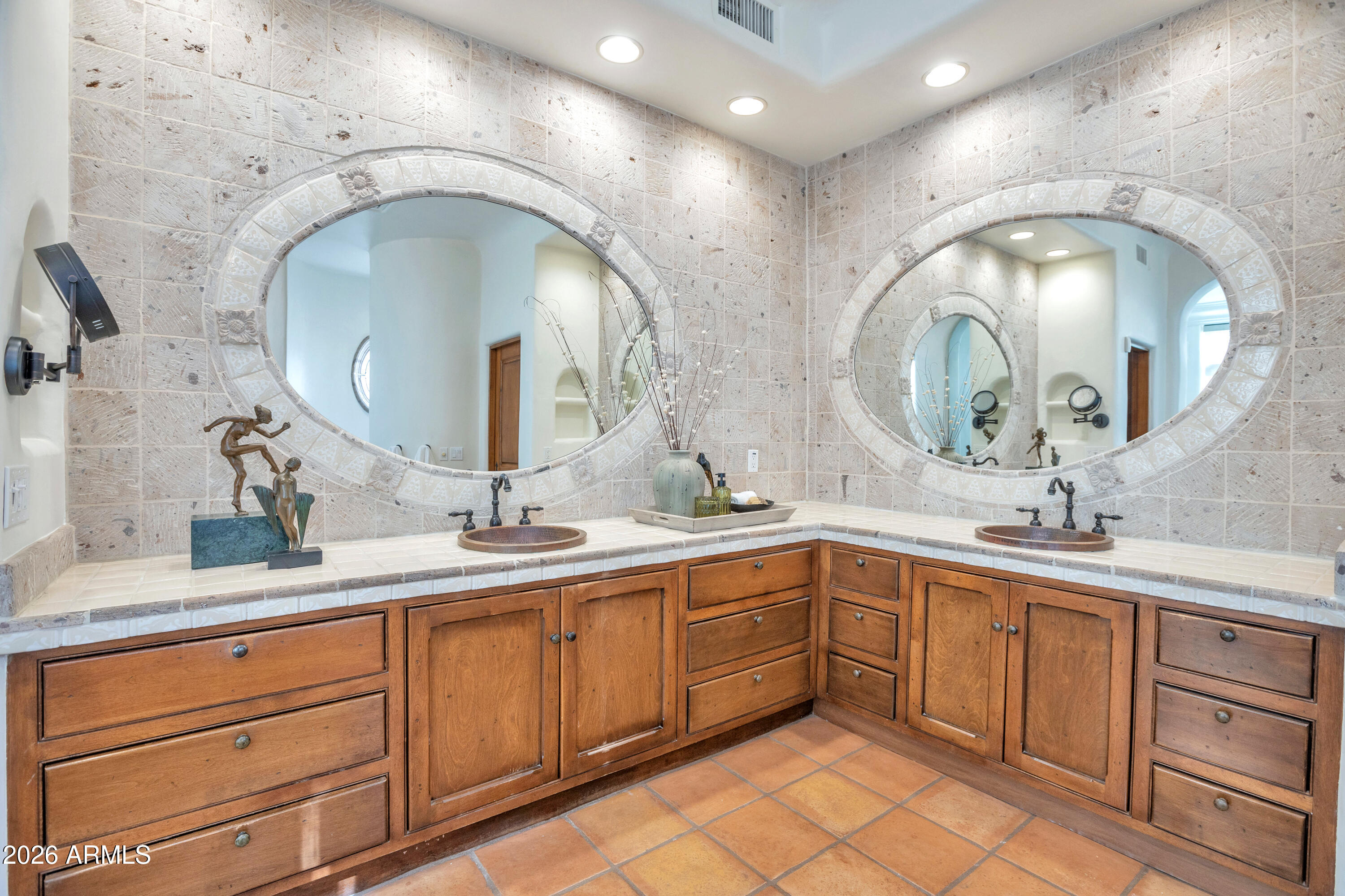 10040 East Happy Valley Road, Unit 483 Scottsdale, AZ 85255 - Photo 20 of 62 Master bath