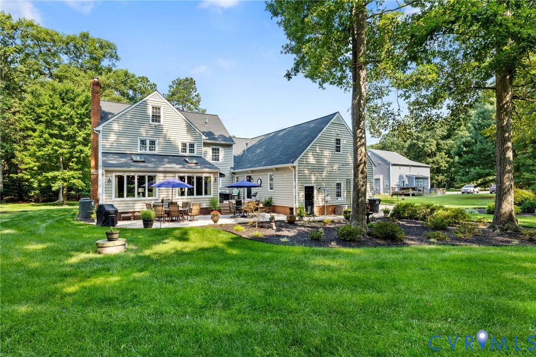 14019 Princess Mary Road Chesterfield, VA 23838 - Photo 47 of 61 Expansive green lawn with mature trees and landsca