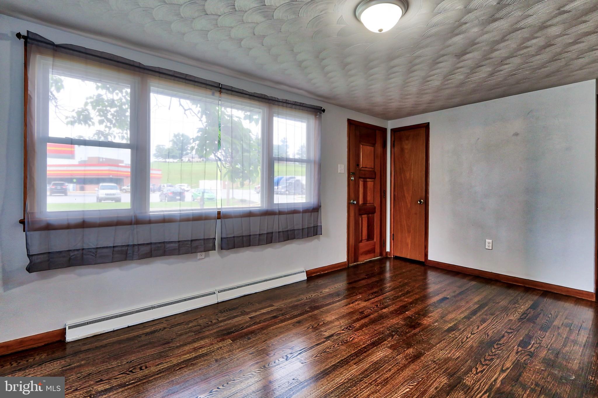 166 Lightner Road York, PA 17404 - Photo 2 of 23 Gallery Image 2