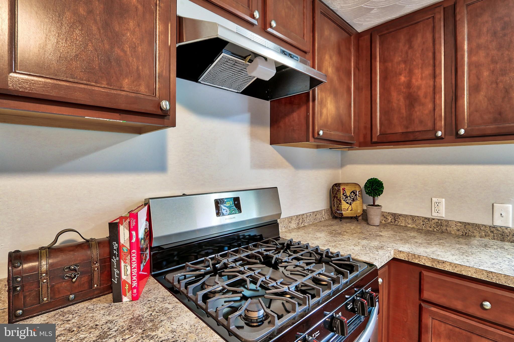166 Lightner Road York, PA 17404 - Photo 8 of 23 Gallery Image 8