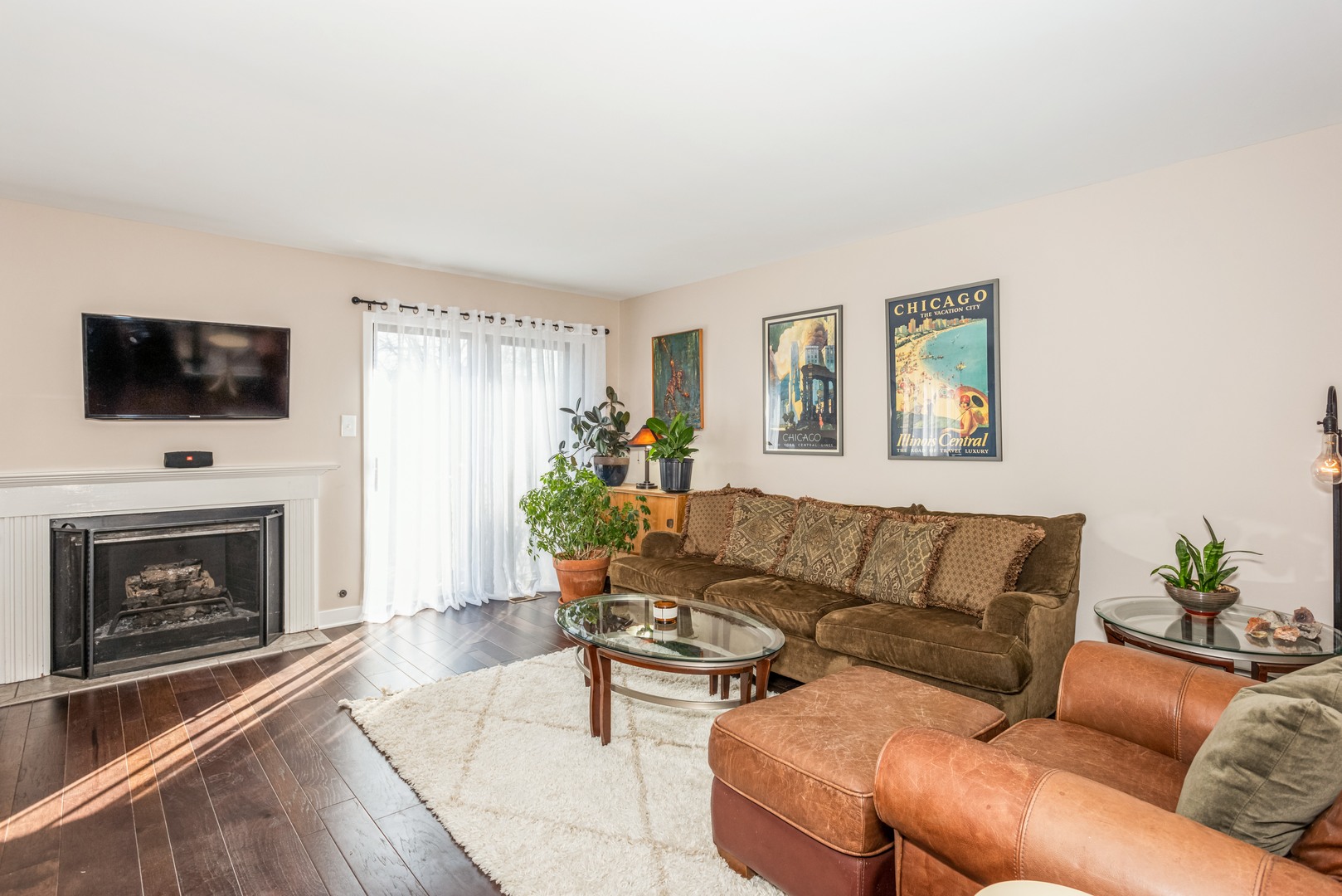 1222 Exeter Court Wheaton, IL 60189 - Photo 5 of 12