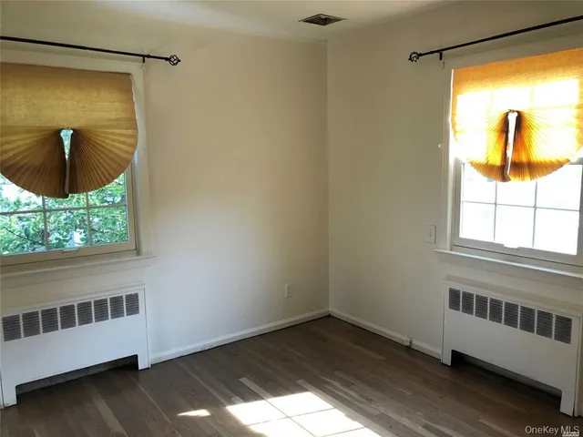 $5,500 | 563 Albemarle Place, Cedarhurst, NY 11516