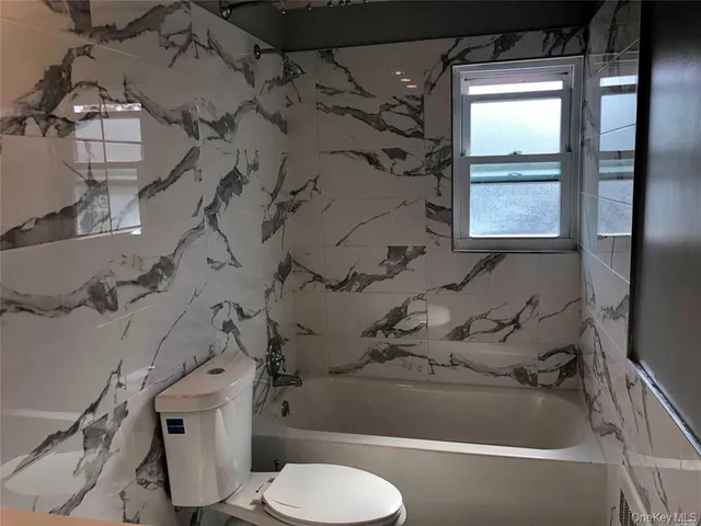 $5,500 | 563 Albemarle Place, Cedarhurst, NY 11516