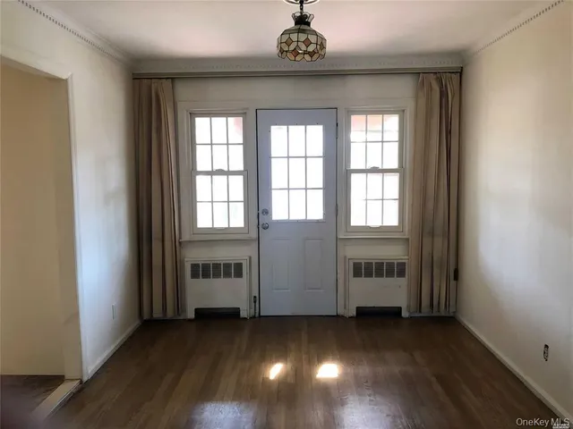 $5,500 | 563 Albemarle Place, Cedarhurst, NY 11516