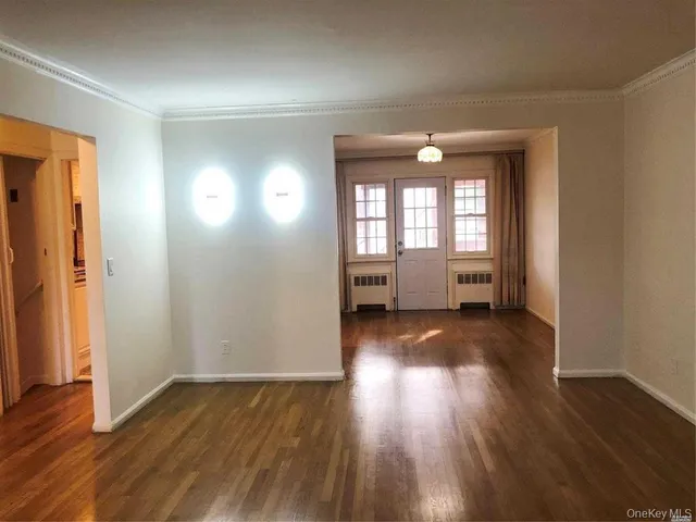 $5,500 | 563 Albemarle Place, Cedarhurst, NY 11516