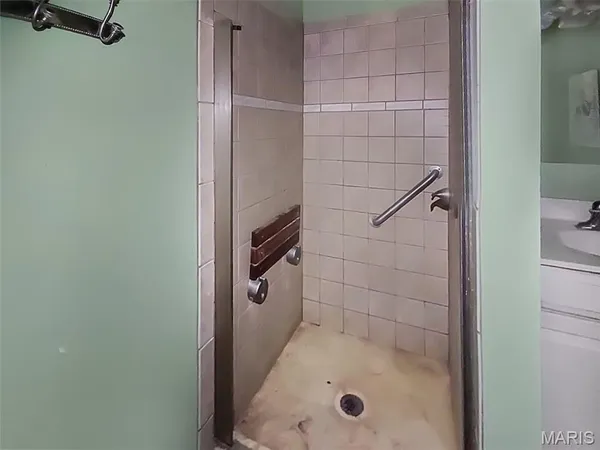 $38,250 | 603 West Ray Avenue, Christopher, IL 62822