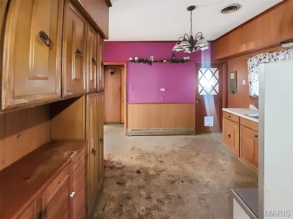 $38,250 | 603 West Ray Avenue, Christopher, IL 62822