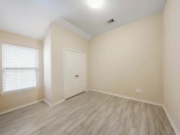 $1,850 | 1519 Spencer Glen Lane, Houston, TX 77073