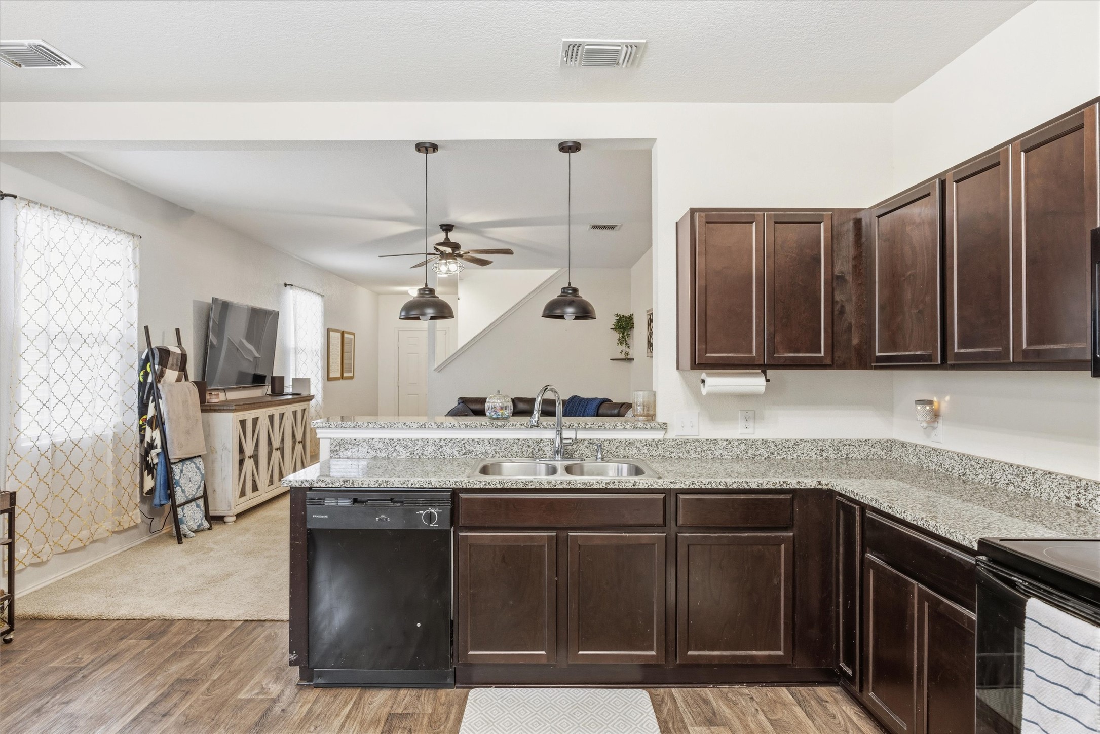 14904 Shalestone Way Manor, TX 78653 - Photo 13 of 32