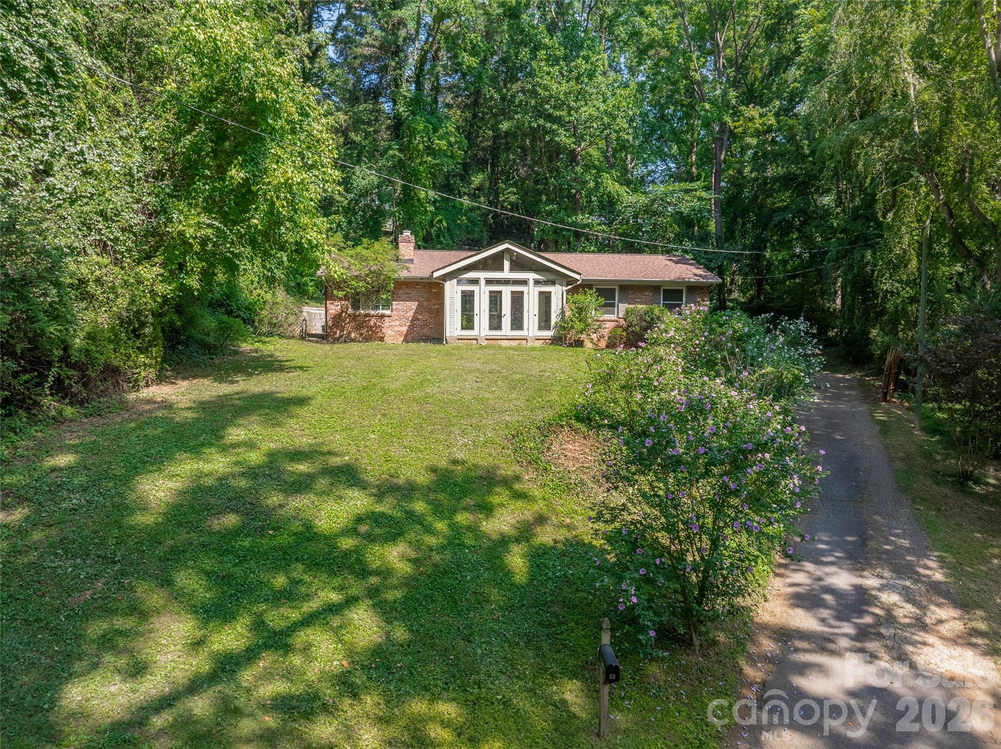 41 Pinehurst Road Asheville, NC 28805 - Photo 1 of 42