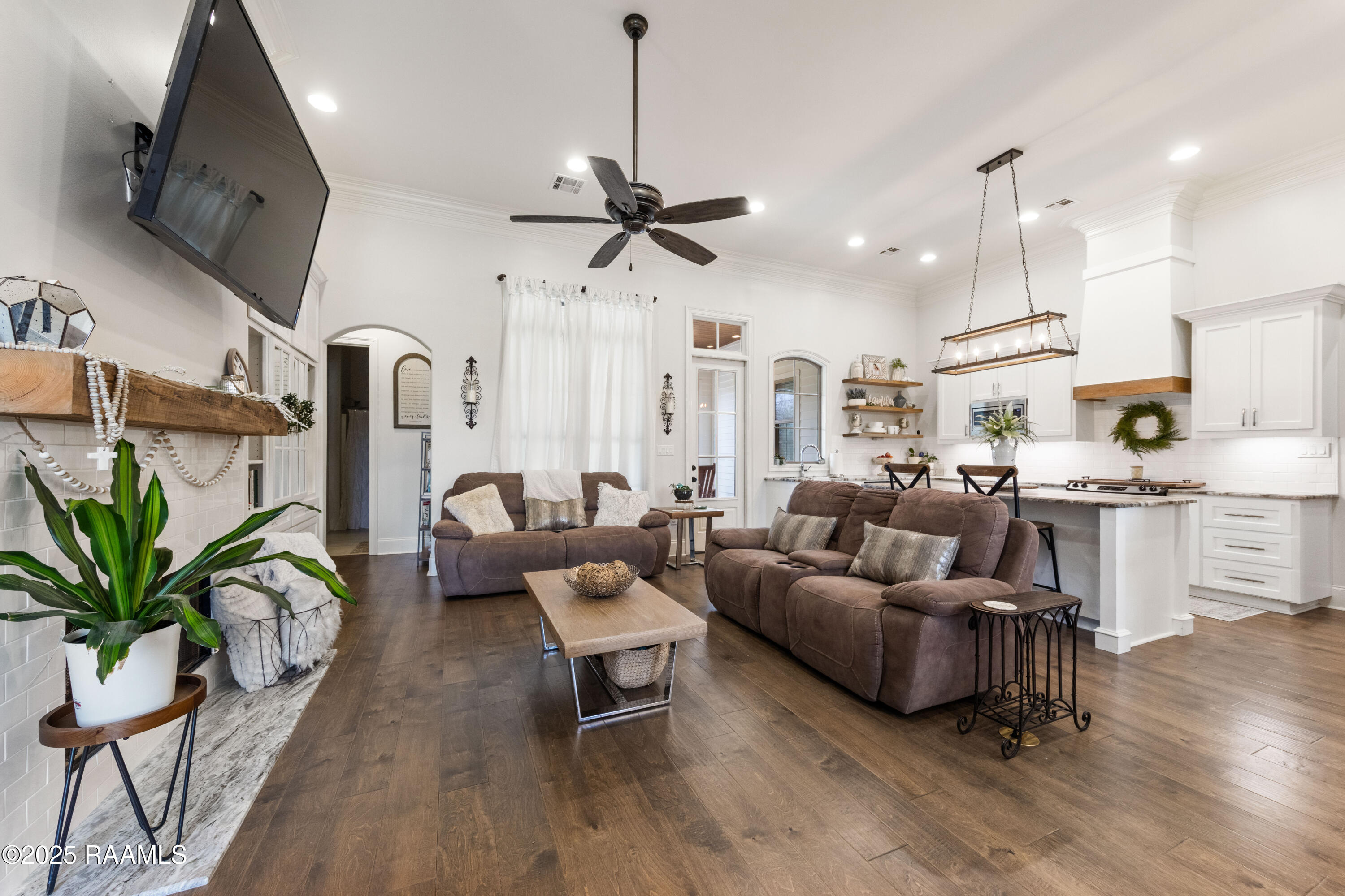 118 Kate Road Carencro, LA 70520 - Photo 6 of 44 118Kate-27