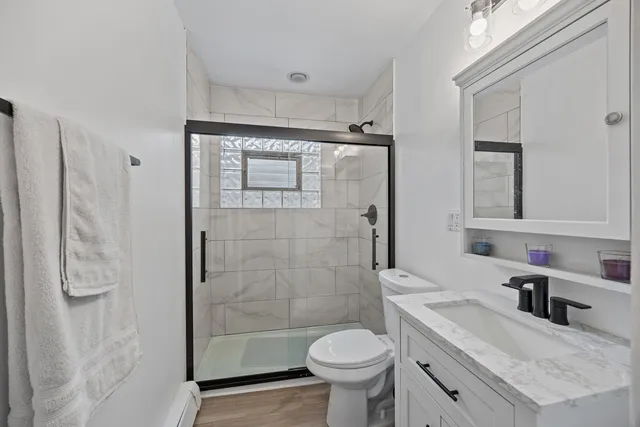 $185,000 | 410 Wisconsin Avenue, Unit 503, Oak Park, IL 60302