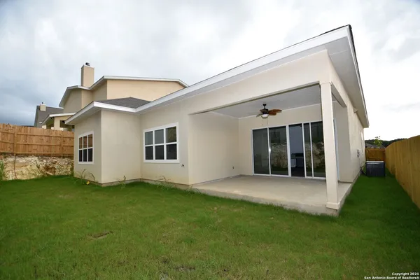$3,150 | 24418 Canyon Row, San Antonio, TX 78260