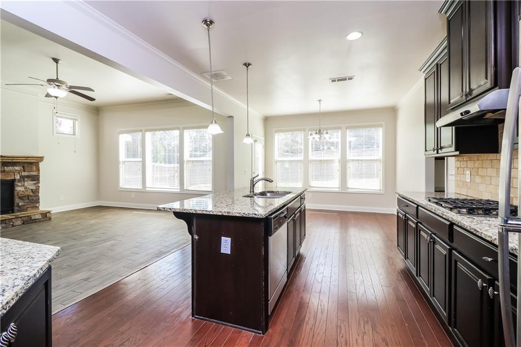 2206 Spring Stone Court Buford, GA 30519 - Photo 11 of 27