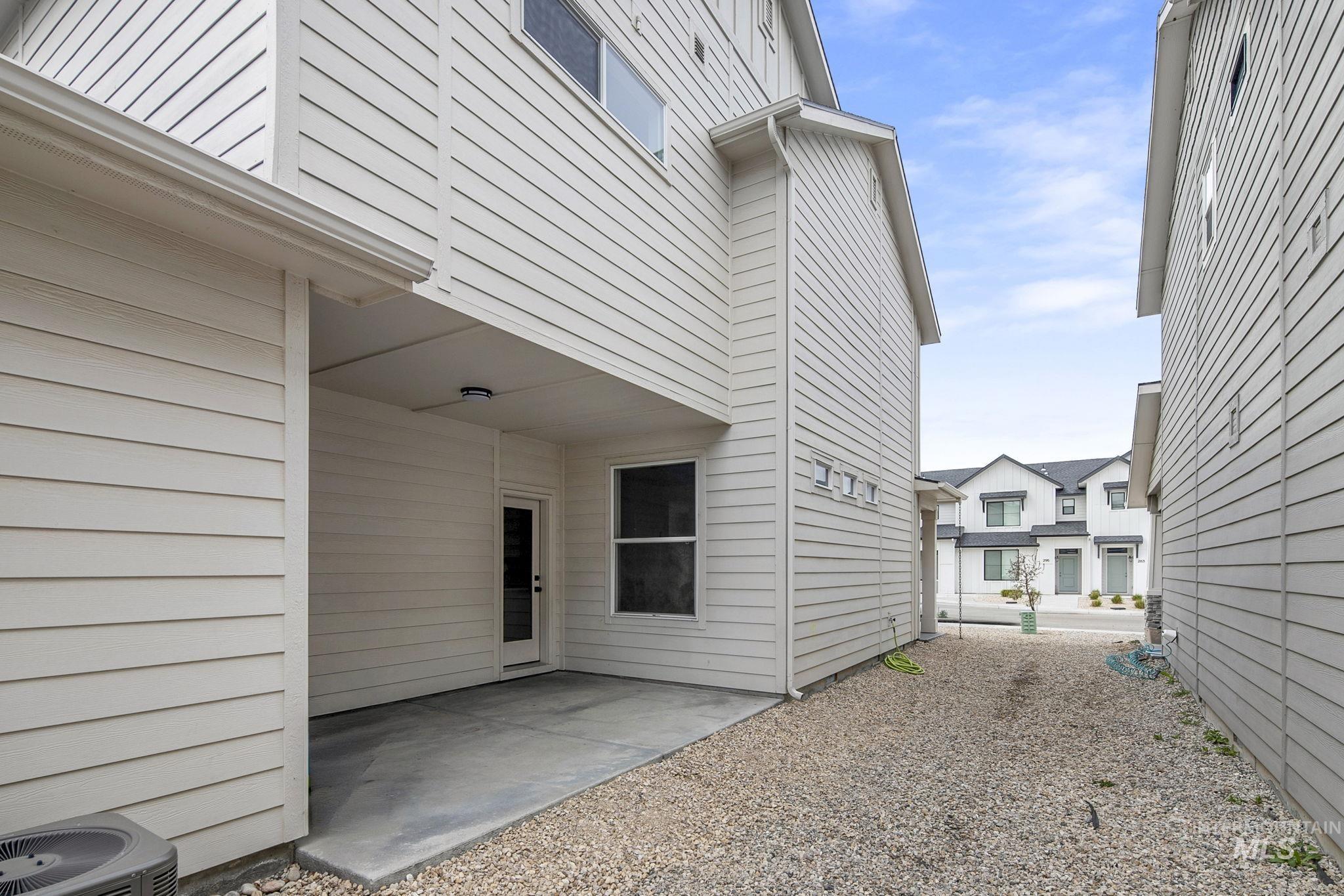298 South Fritts Avenue Meridian, ID 83642 - Photo 28 of 32 Entrance to property with a patio area