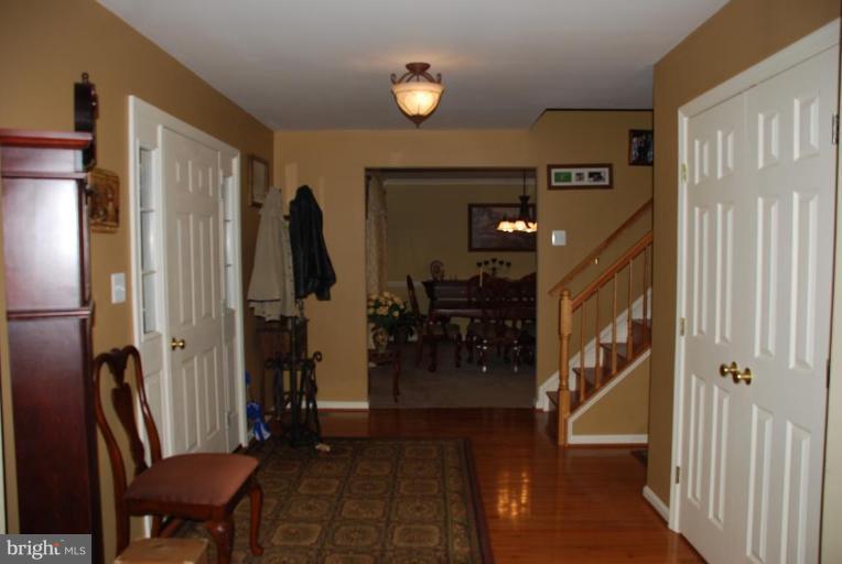 12453 Robin Road Culpeper, VA 22701 - Photo 2 of 15 Entrance / Foyer