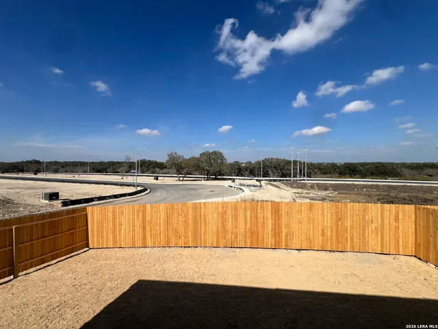 $1,900 | 15023 Morgan View, San Antonio, TX 78253