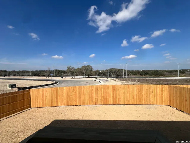 $1,900 | 15023 Morgan View, San Antonio, TX 78253