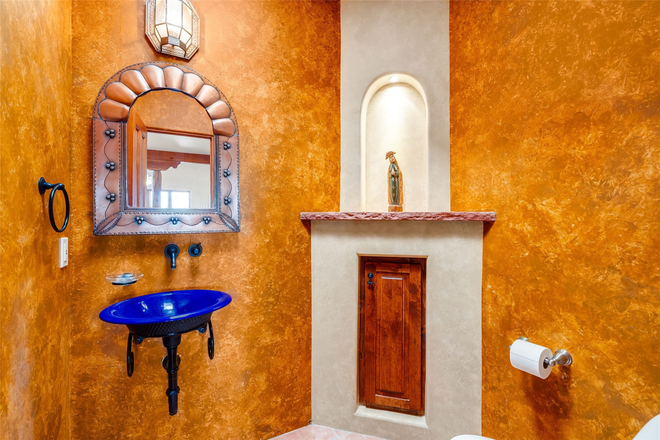 66 Condesa Road Santa Fe, NM 87508 - Photo 26 of 56 Water closet for guests