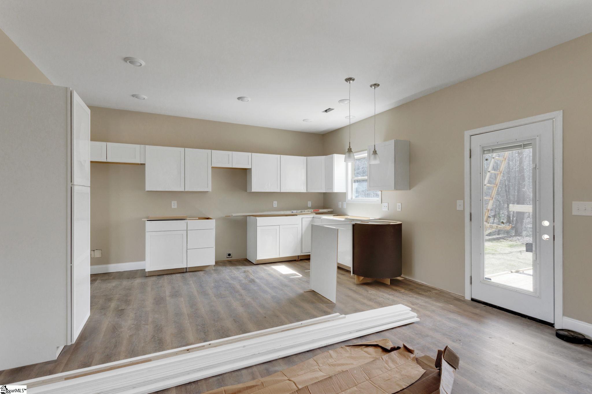 1353 Campbell Road Pelzer, SC 29669 - Photo 7 of 30 Gallery Image 7