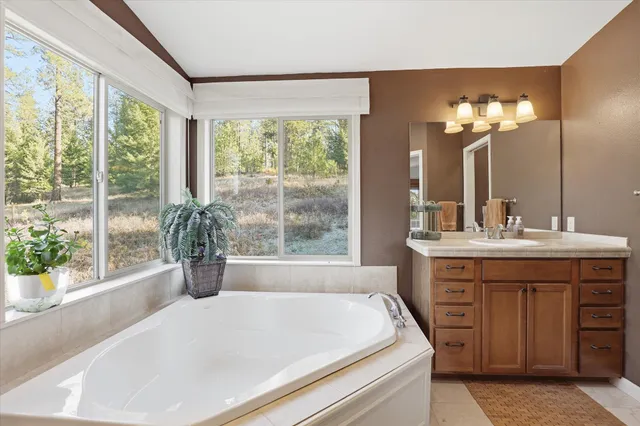 $850,000 | 23612 North Hatch Road, Colbert, WA 99005